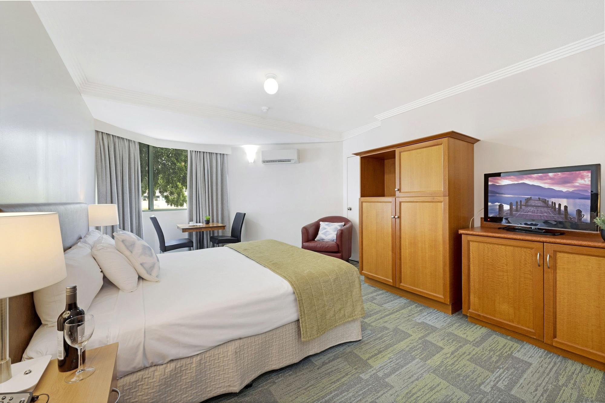 Burnett Riverside Hotel Бандаберг Экстерьер фото